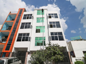 OYO 49486 Star Rooms