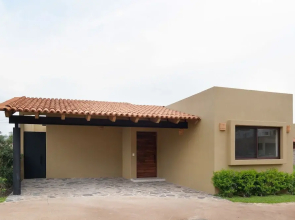 Casa Ceiba