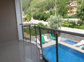 Kleopatra Apartments