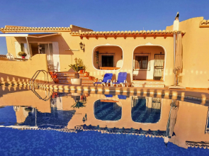 Villa, Cumbre del Sol