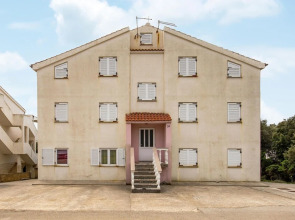 Awesome Apartment in Mandre With Wifi and 2 Bedrooms