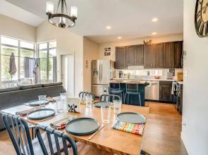 Steps to Conquest Ski Lift: Granby Home w/ Grill