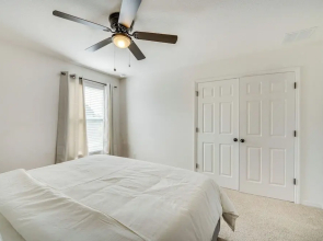 Bright Davenport Home ~ 11 Mi to Disney!