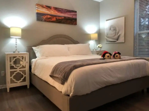 Tideview 66 · NEW Luxury 3 Suites Resort Home. Sleep 9