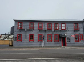 Golden Cross Hotel