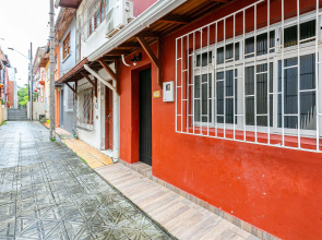 Casa Em ótima Localização No Centro Vise059