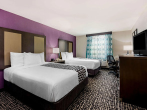 La Quinta Inn by Wyndham West Long Branch/NJ Shore Area