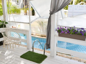 Eili Suites