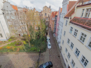 Długi Targ 25/27 M.11