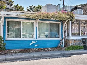 Central Catalina Cottage: Walk to Ferry & Eateries