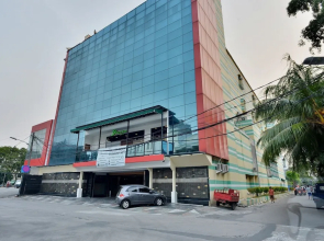 ZEN Rooms Basic Near Sunter Mall