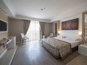 Crystal Sunset Luxury Resort & Spa - All Inclusive