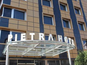 Pietra Hotel