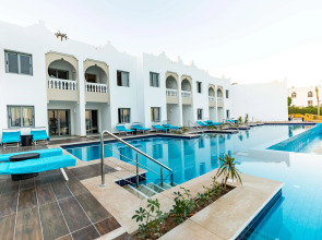 Sunrise Diamond Beach Resort - Grand Select