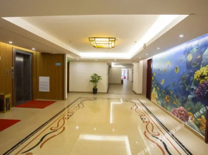 Century Seaview Hotel
