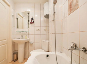 Ап-ты «Австрийский Дворик», Фурштатская, 45