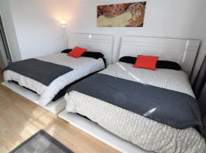 Spectacular 1 Bed 1.5 Baths In Ocean Reserve! Unit 1210