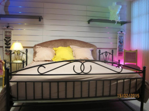 B&B Josaphat Park