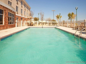 Holiday Inn Express & Suites Eagle Pass by IHG