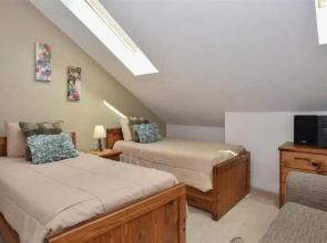 Seven Springs 1 BR Loft Condo, Ski In Ski Out! by RedAwning