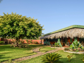 CHALET TROPICAL Hotel & Restaurant-Pizzeria