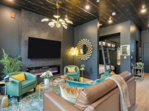 Stylish Studio Near Broadway & East Nashville Restaurants Lischey Loft by Avantstay