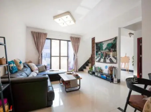 Nazar Boncuğu Apartment