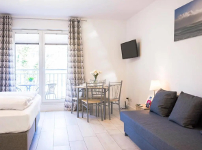 VacationClub - Aquamarina Apartment C-06