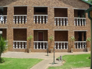 Emerald Guesthouse