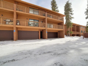 1 Mi to Main Street: Mtn-view Home in Frisco