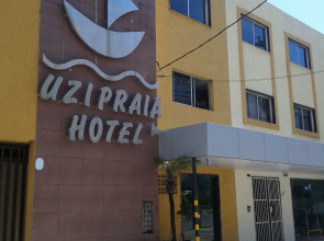 Hotel Uzi Praia