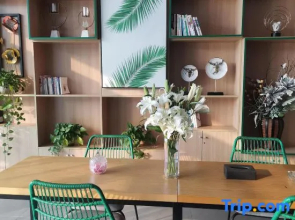 Shankee Tea Style Hotel (Shijiazhuang Railway Station East Square Subway Station)