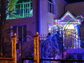 Beautiful Apartments in Villa near Airport