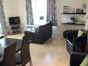 Park Place Court 3 Plas Bach