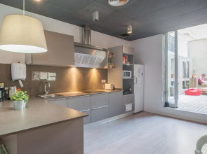 No Limit Hostel Central