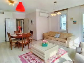 Flat Close to Beach With Balcony in Konyaalti