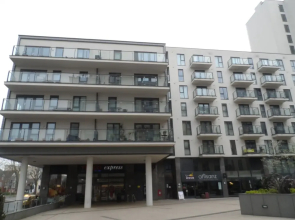 Woking - New Central