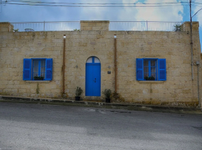 Simar Farmhouse