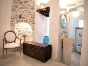 Apartment With one Bedroom in Ano Syros, With Wonderful sea View, Furnished Terrace and Wifi - Near the Beach