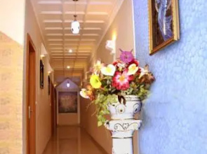 Hotel Queen