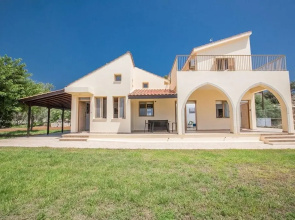 Villa Luna AQ Kr01 Prkr01