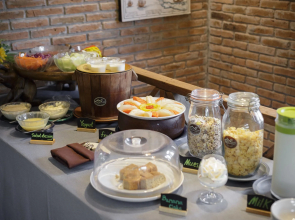 Le Charcoa Hotel