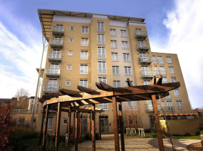 Berkshire Rooms-Reading