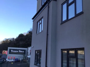 Ella Court Apartments