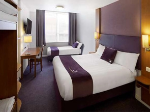 Premier Inn Glasgow City - George Square