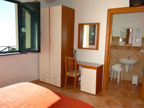 L'infinito Guest House