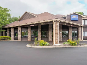 Baymont Inn & Suites Delaware