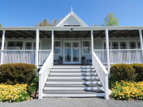 Rivermist - Luxury 6 bedrooms & 6 bathrooms!