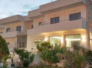 Malliotakis Beach Hotel by Checkin