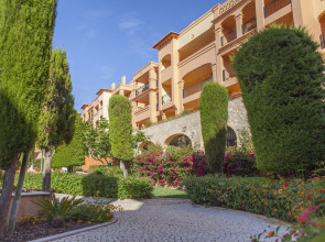 B27 - Luzbay 2 Bed Apartment